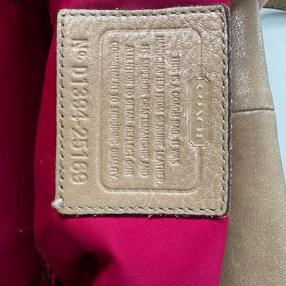 Coach Madison 25169 East West Front Flap Turnlock Satchel Camel & Pink  (READ) - Picture 8 of 16